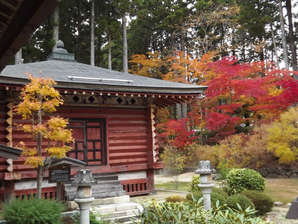 Koyasan Shukubo Jokiin Hotel Eksteriør billede